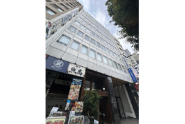 リアライズ谷町ビルの外観