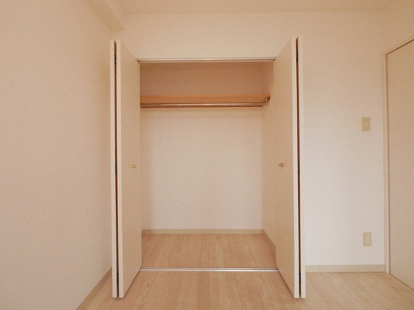 ティアラ資生館の収納