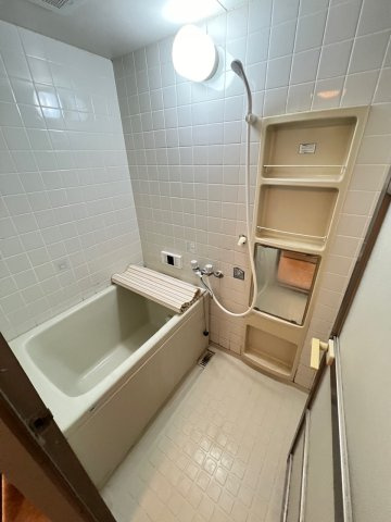 カーサ・ヌーヴォ三国丘の浴室