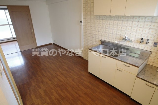 光永住のキッチン