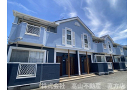 直方市大字感田のアパートの外観