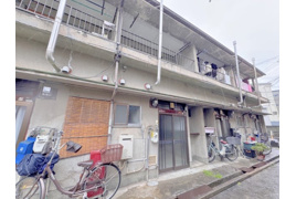 井出貸家の外観