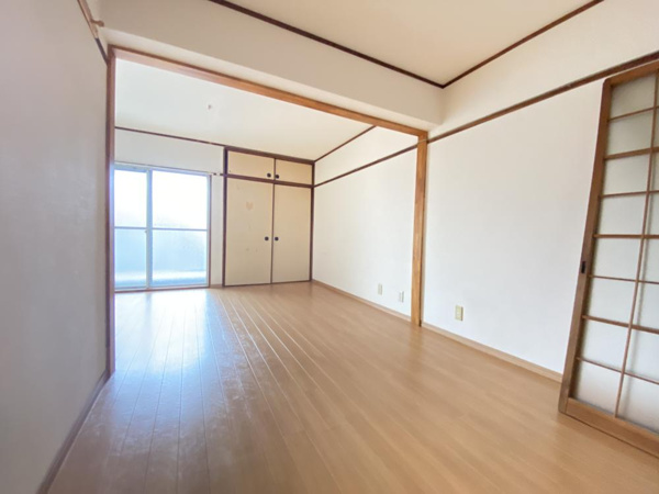 マンション以和貴の居間