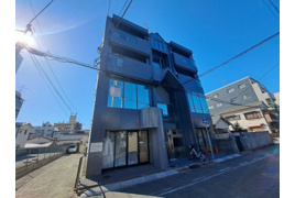 テクノコート久寿川の外観
