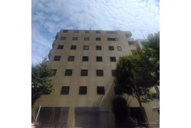 駿河台スカイビルの外観