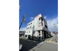 カネイチビルの外観