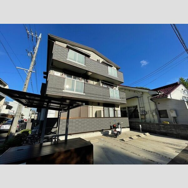 ENCOURAGER(アンクレージュ)のイメージ