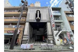 栄ストーンビルの外観