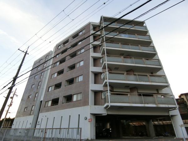 メゾン摂津の画像
