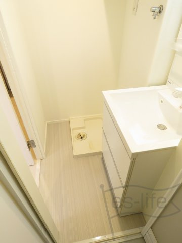 セゾン関目高殿の洗面所