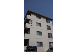 飯田マンションの外観