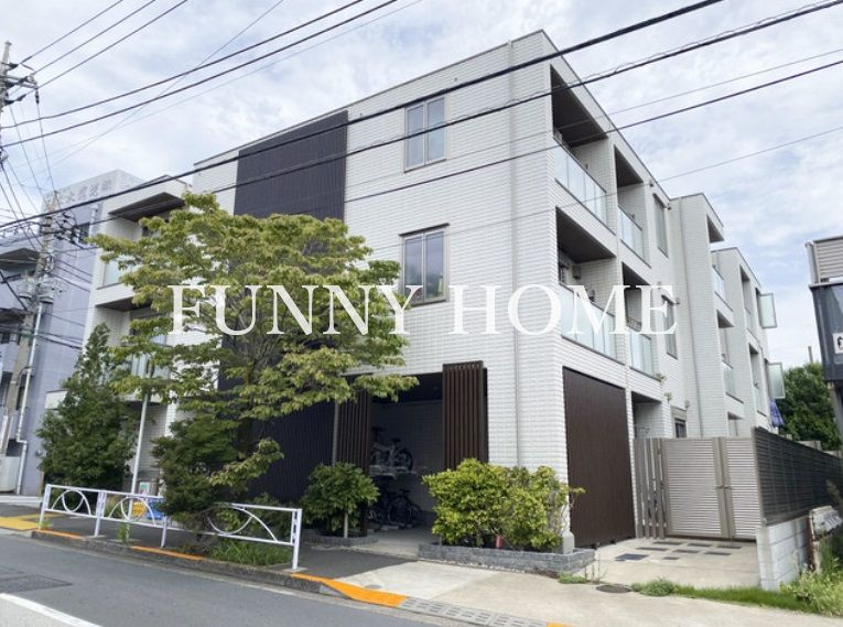 目黒区上目黒5丁目&nbsp;3階建&nbsp;築7年のイメージ