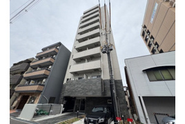 ファーストフィオーレ尼崎ウエストの外観