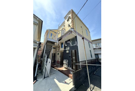 ユナイト保土ヶ谷パレ・ロワイヤルの外観