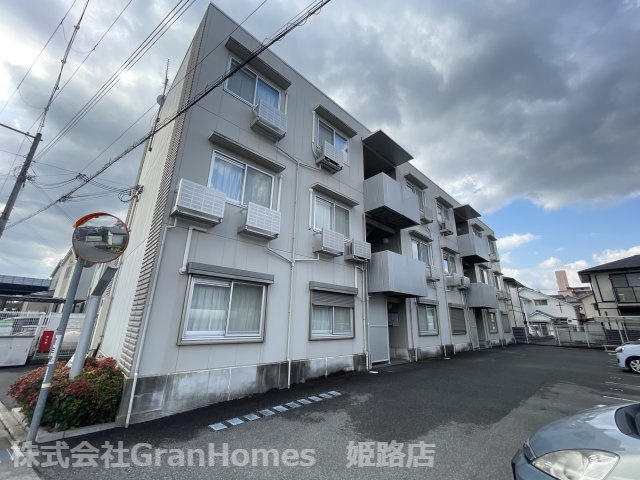 サニーコートのイメージ