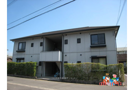 イリス三芳A棟の外観