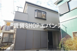 屋敷戸建の外観