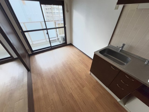 グローリー元町の内装