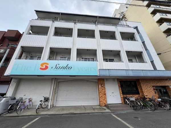 大阪市東住吉区矢田のマンションの外観