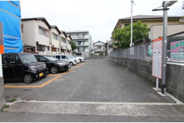 山手C駐車場の外観