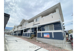 ビレッジ住岡の外観