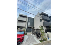 新座市東北のマンションの外観