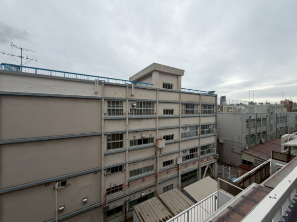 美代志ビルの展望