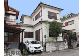 生駒市小平尾町の戸建ての外観