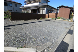 鈴木月極駐車場の外観
