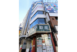 四谷アゼリアビルの外観