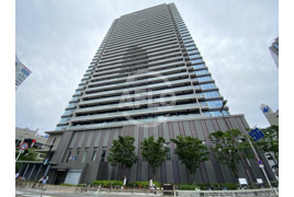 ザ・セントラルマークタワーの外観