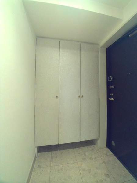 アールヴェール文京白山の玄関