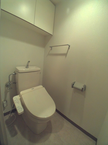 アールヴェール文京白山のトイレ
