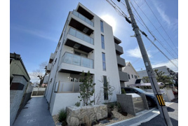 シャノーブル本山中町の外観