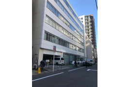 八丁堀岡谷ビルの外観