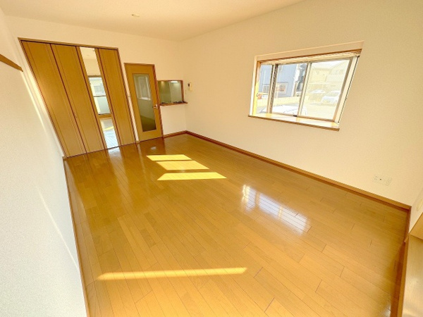 【Aprecio大町東の居間】