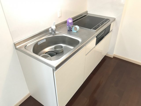 【ガーデンコート森の幹のキッチン】