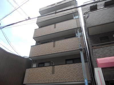 トゥー・ル・モンド京都五条の外観