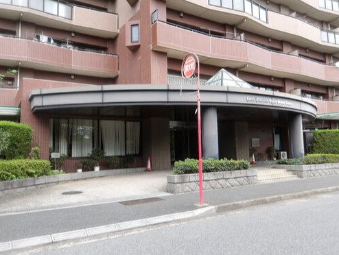 【ライオンズマンション千葉グランドタワーのエントランス】
