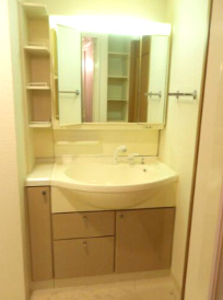 【ライオンズマンション千葉グランドタワーの洗面所】