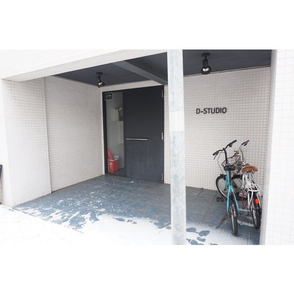 D-STUDIOのエントランス