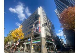 創建御堂筋ビルの外観