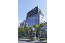 若杉グランドビル本館の外観