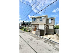 江坂町３丁目戸建賃貸の外観