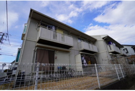 ラヴェニュAの外観