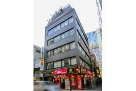 井門八重洲ビルの外観