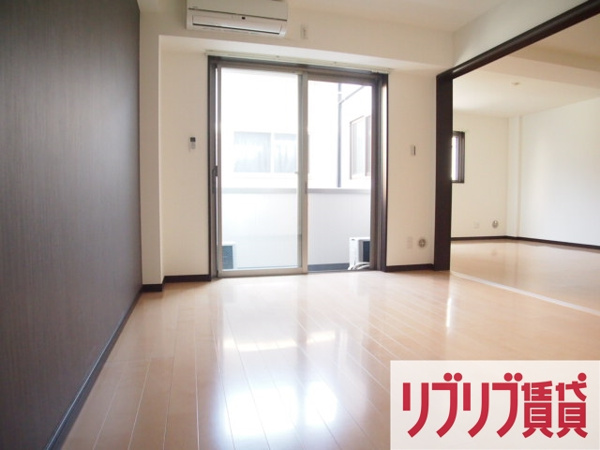 Riria本千葉弐番館の寝室