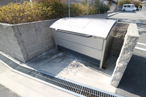 【メゾン・マグノリアのその他】