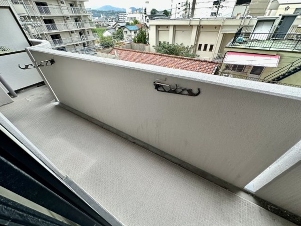 ロイヤルハイツ藤井寺のバルコニー