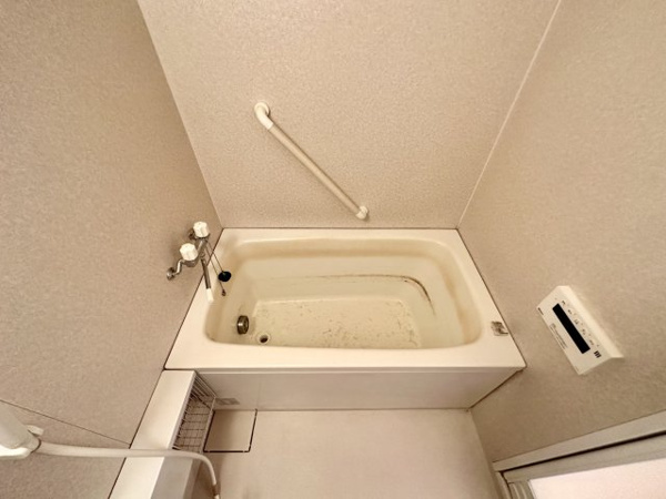 ロイヤルハイツ藤井寺の浴室